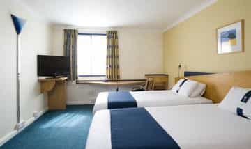 HOLIDAY INN EXPRESS HOLIDAY INN EXPRESS