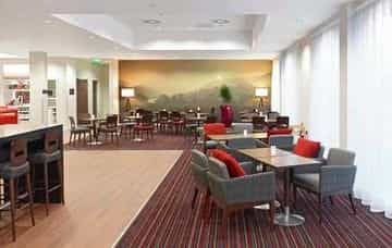 HAMPTON BY HILTON NEWPORT EAST HAMPTON BY HILTON NEWPORT EAST