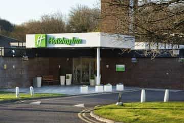 HOLIDAY INN