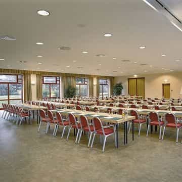 MOEVENPICK HOTEL FRANKFURT OBE