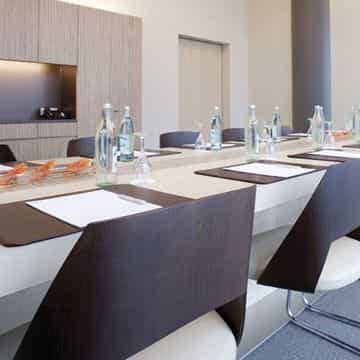 MOEVENPICK HOTEL FRANKFURT CIT