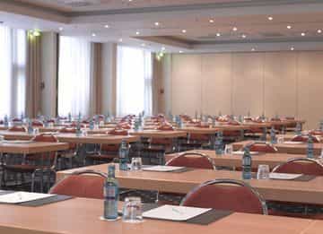 HOLIDAY INN AIRPORT-NORTH