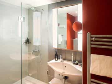 Adagio Koln City