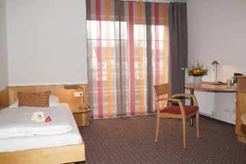 TOP ACORA HOTEL UND WOHNEN DUS