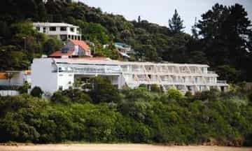 HEARTLAND HOTEL BEACHCOMBER