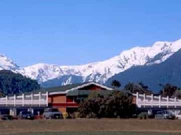 HEARTLAND WORLD HERITAGE HOTEL