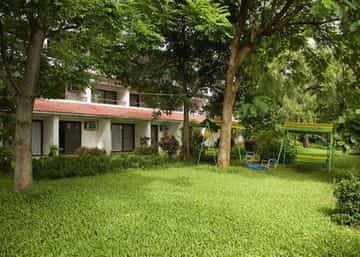 LOTUS RIVERDSIDE RESORT