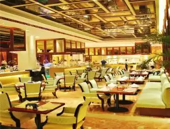 Wyndham Grand Plaza Royale