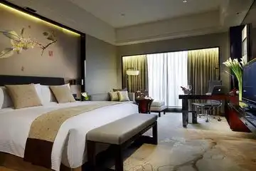 Crowne Plaza Panda Garden