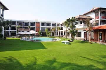 River Beach Resort & Residence River Beach Resort & Residence