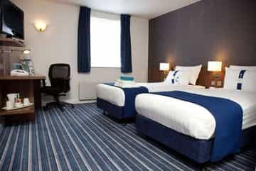 HOLIDAY INN EXPRESS