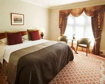 DE VERE DUNSTON HALL