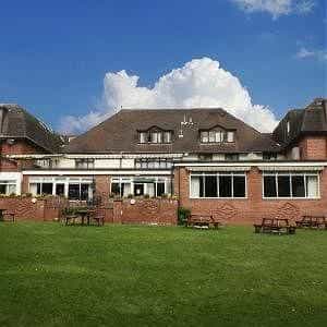 OAKLANDS HOTEL AND COURT OAKLANDS HOTEL AND COURT