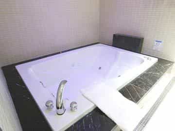 Life Style F Hotel