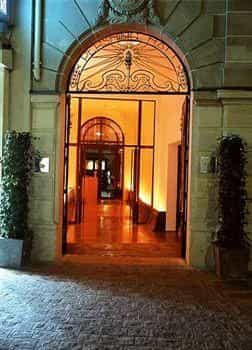 HOTEL PERSHING HALL HOTEL PERSHING HALL