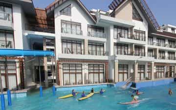 Crown Regency Resort and Convention Center Boracay