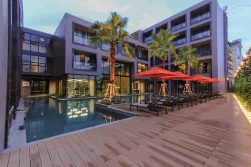 Sugar Marina Hotel - SURF - Kata Beach