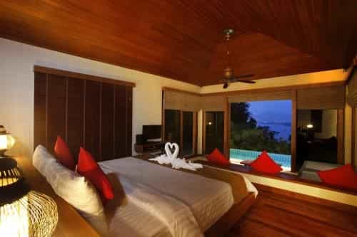 KORSIRI POOL VILLAS
