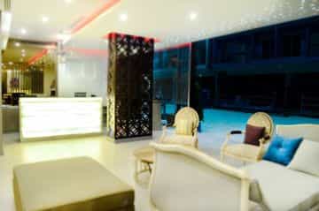 โรงแรมมิราจ เอ็กซ์เพรส ป่าตอง ภูเก็ต
