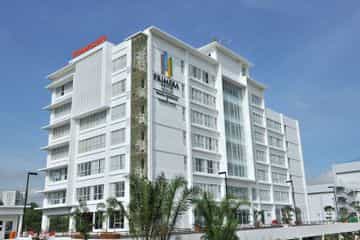 Primera Residence and Business Suite