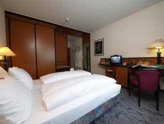 RAMADA STUTTGART HERRENBERG RAMADA STUTTGART HERRENBERG