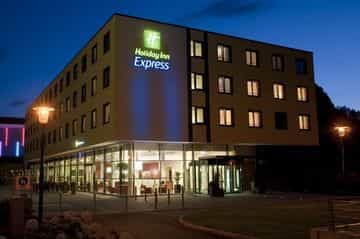 HOLIDAY INN EXPRESS