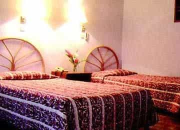 Mascot Beach Hotel