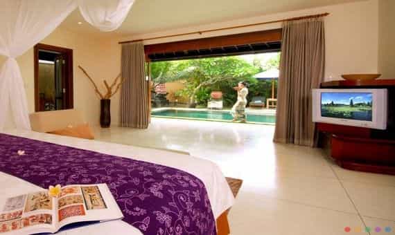 Grand Avenue Bali