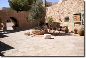 Taybet Zaman Hotel