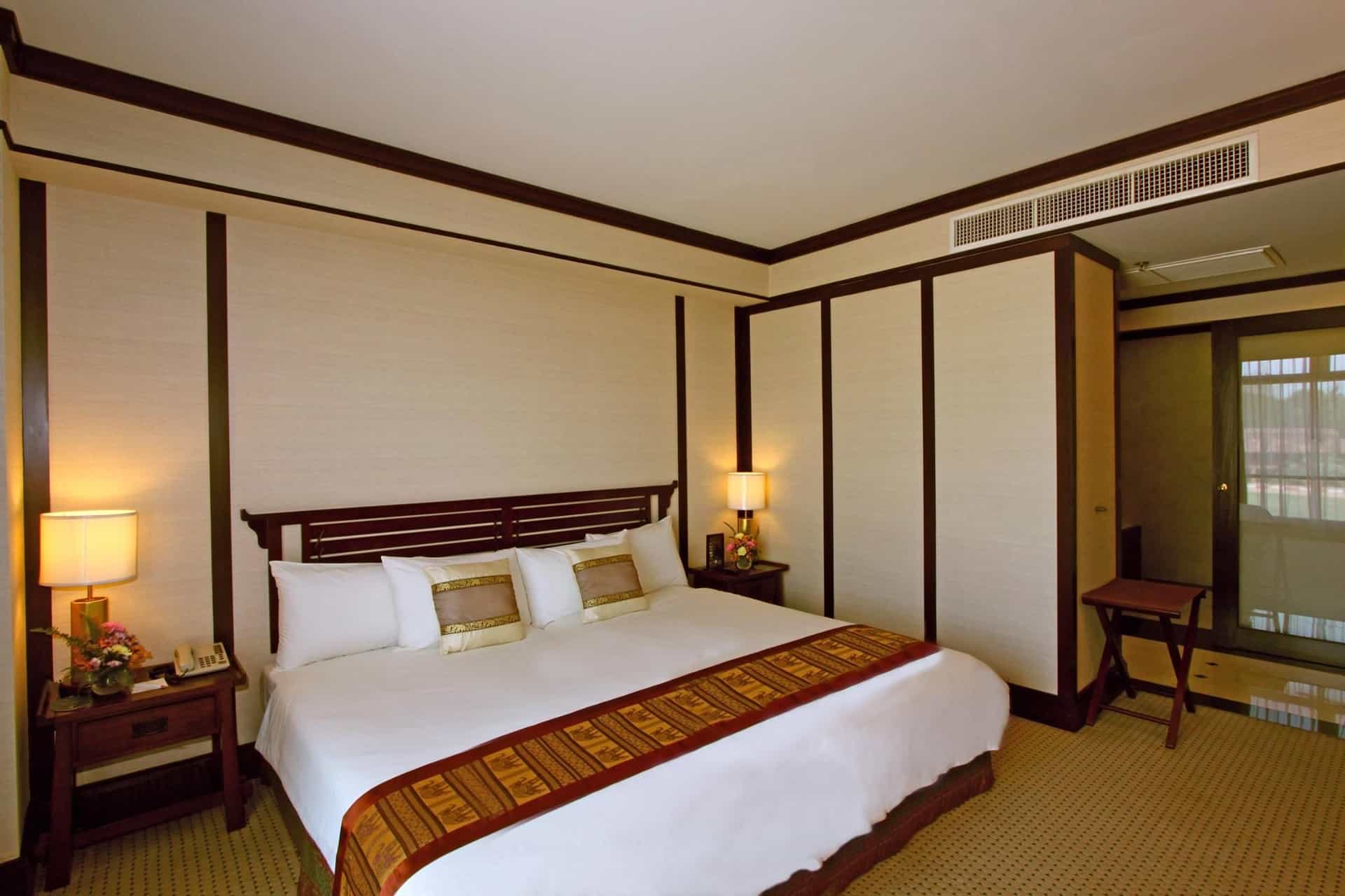 Iyara Lake Hotel And Resort Iyara Lake Hotel And Resort