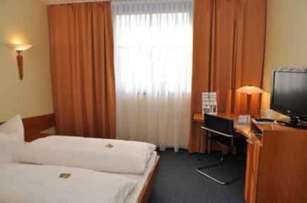 Best Western Transmar Travel Hotel