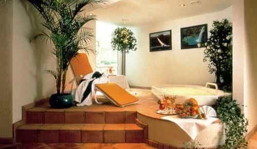PARK HOTEL AHRENSBURG