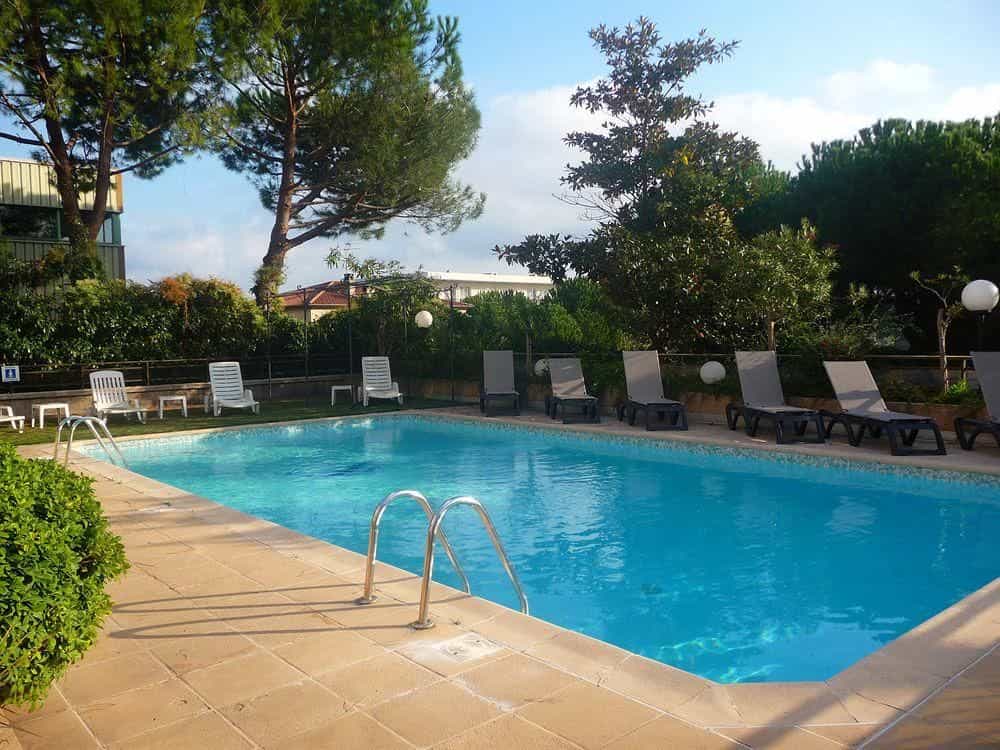 Hotel Campanile Antibes - Juan Les Pins