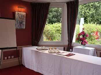 Dormy House