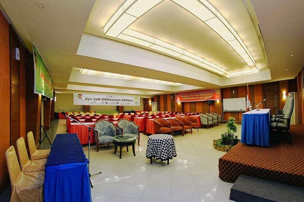 โรงแรมแพนเกรานซิตี้