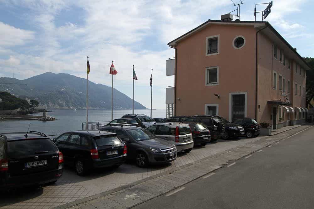 Hotel Elena