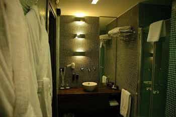 Hotel Ancora Corso Mameli