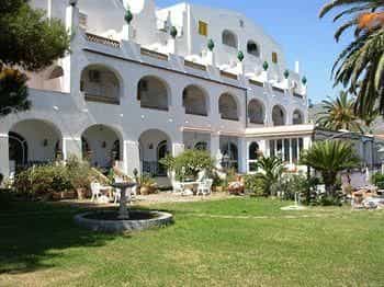 Arathena Rocks Hotel