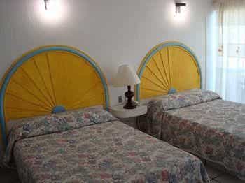 Hotel Concierge Inn Santa Cecilia