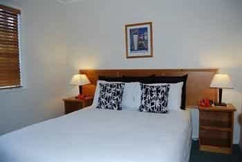 Kentia Holiday Apartments