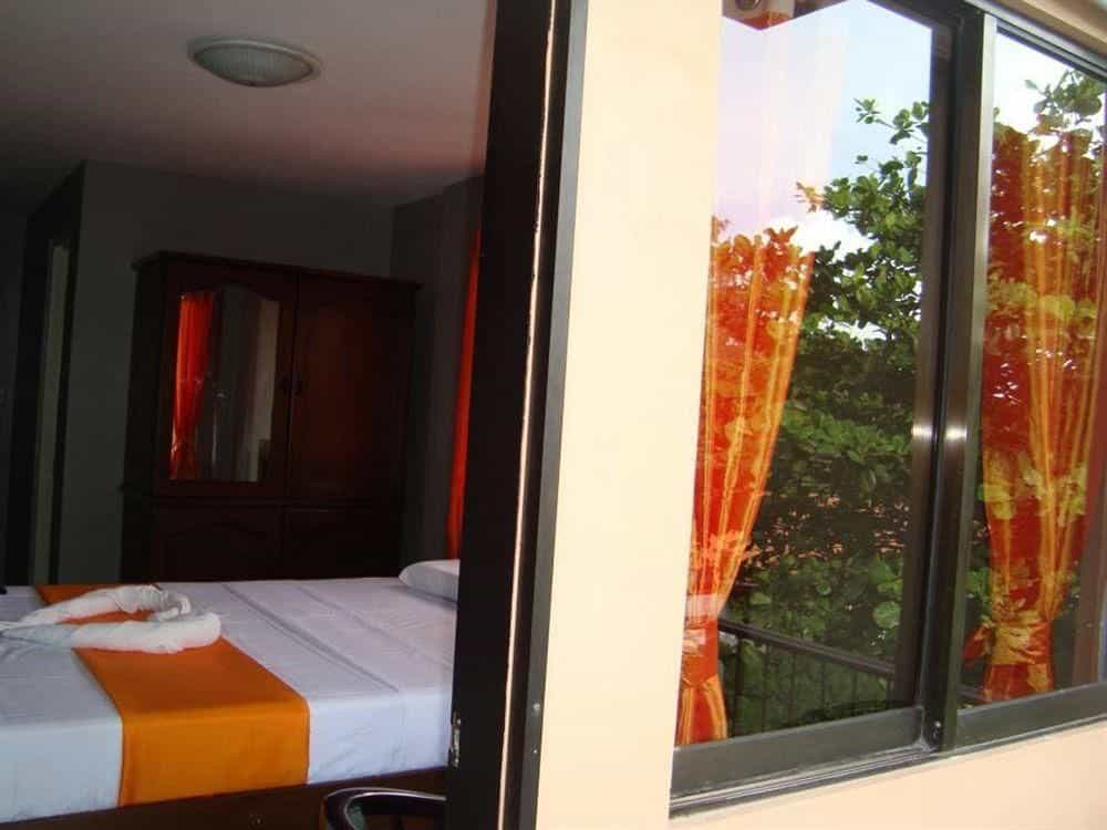 Hotel Europa Basak Philippines