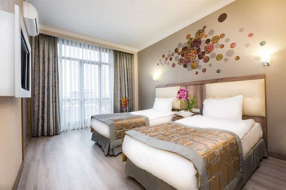Fatih Hotel Corner