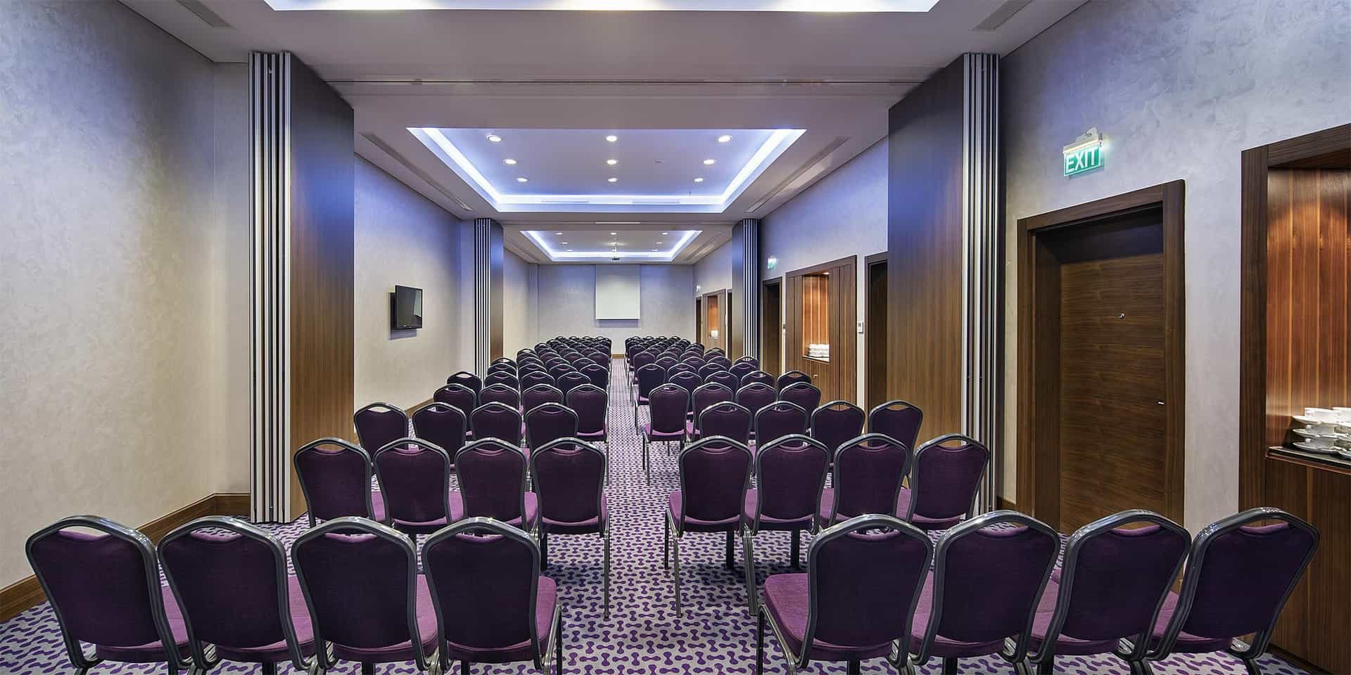 Hampton By Hilton Kayasehir