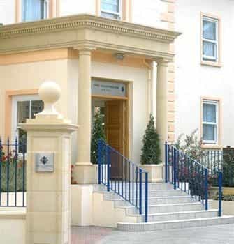 Legacy Hampshire Hotel