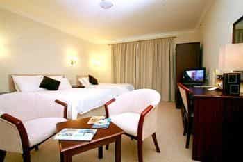 Legacy Hampshire Hotel