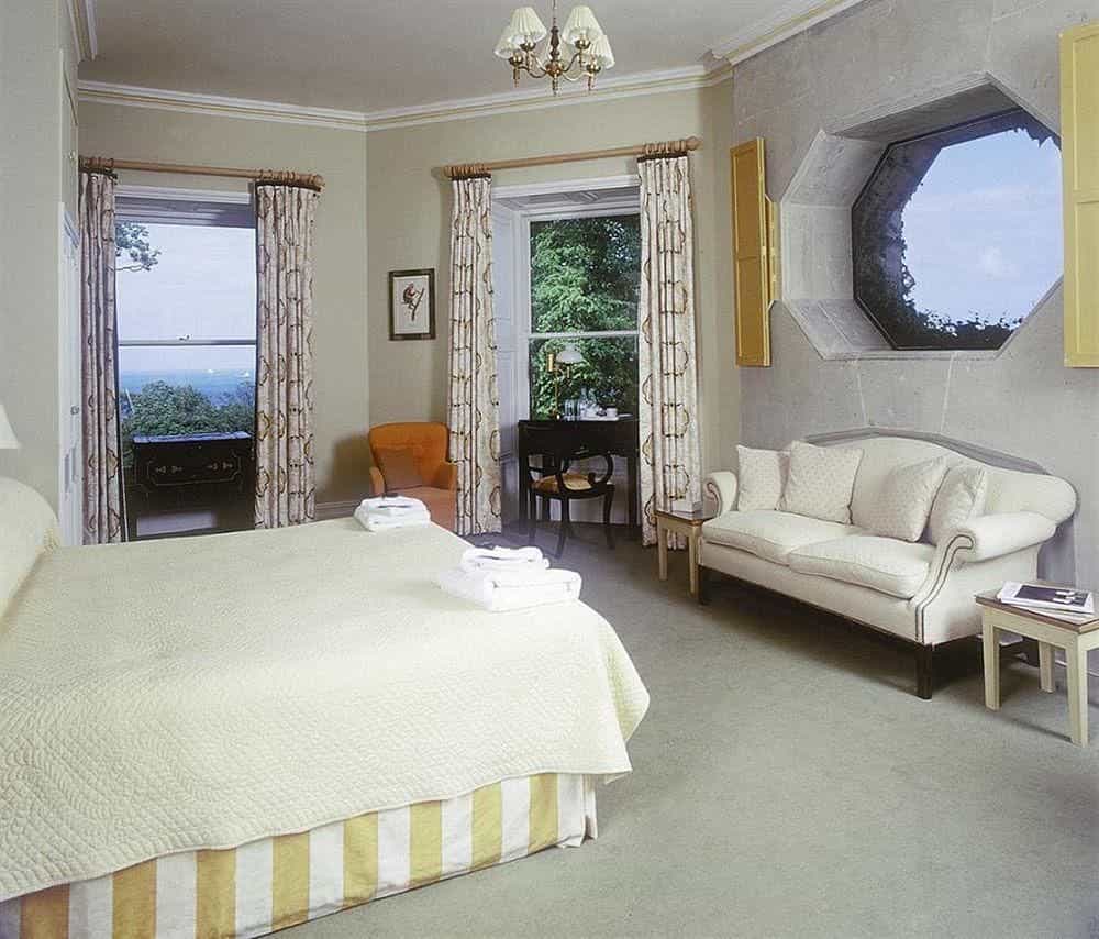 Priory Bay Hotel