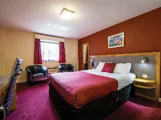 Pendulum Hotel
