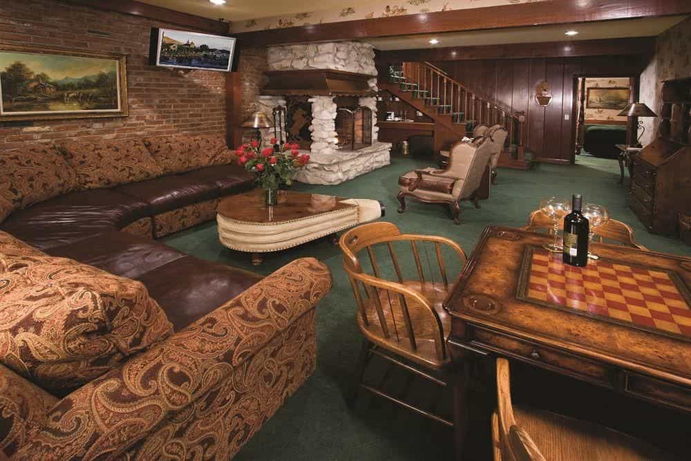 Madonna Inn Resort & Spa