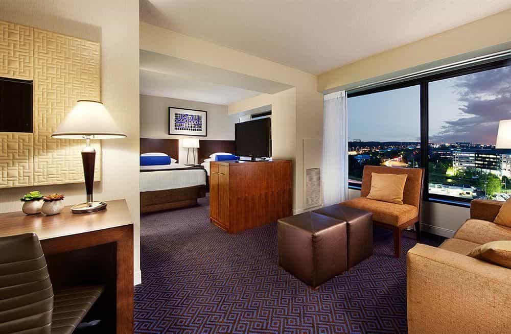 Hyatt Lisle