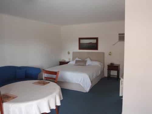 Kinross Inn